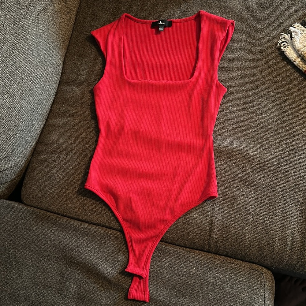 Lulus Red Top - Picture 2 of 2